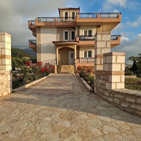 Casa vacanze Roe Sea View Kyparissia