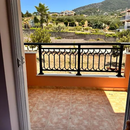 Roe Sea View * Kyparissia